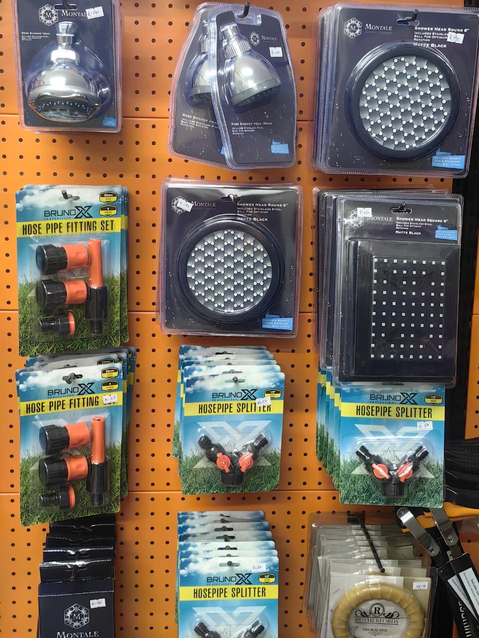 Shower heads and hose pipe fittings